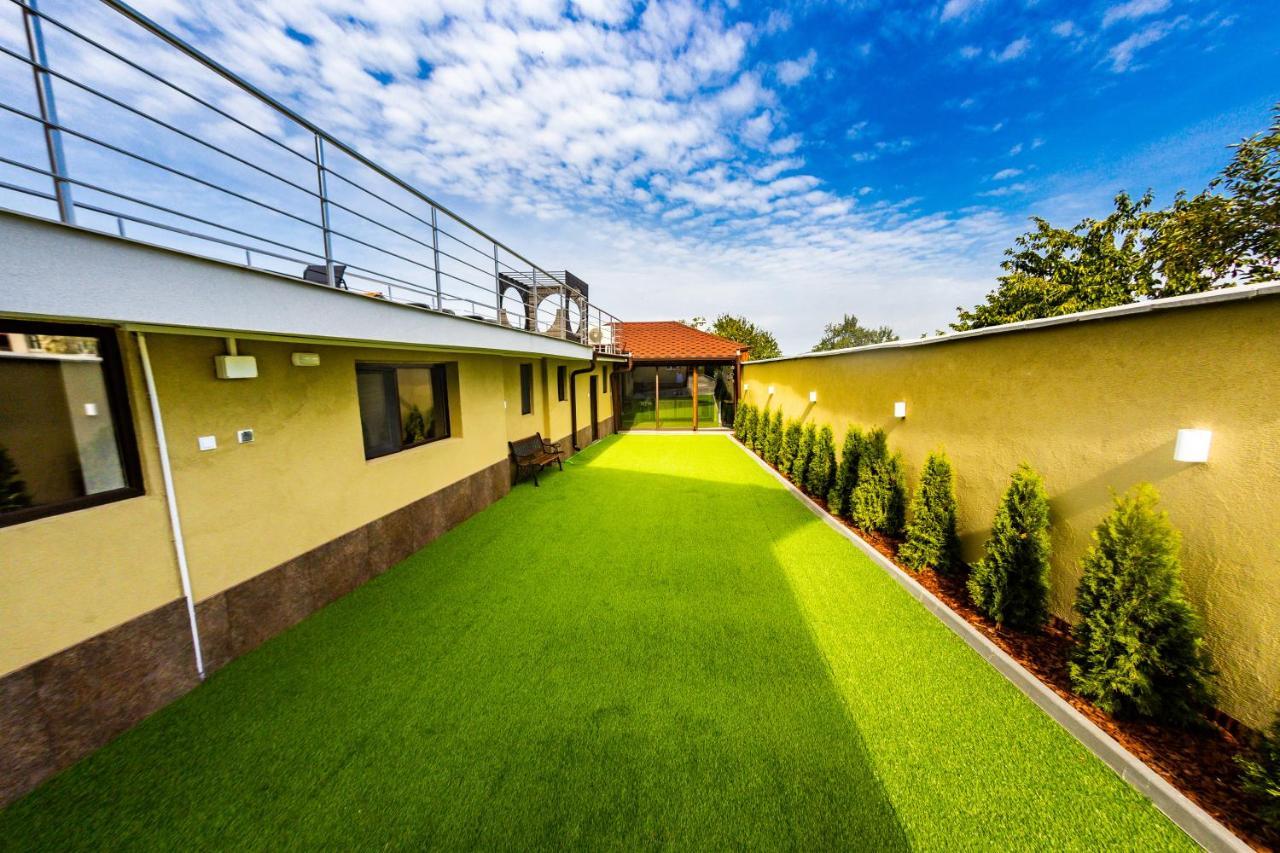 Forest Oasis Guest House Free Parking Sapareva Banya ภายนอก รูปภาพ
